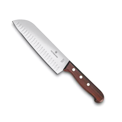 Cuchillo Santoku Wood de 17 cm, Filo con Alvéolos Estilo Japonés. — VICTORINOX · SKU 6.8520.17G