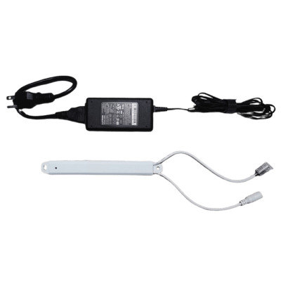 (RadioRA3) LUMARIS KIT De Antena ClearConnect y Fuente de Poder 100 - 240V 1A — LUTRON RADIORA 3 · SKU RRLTWCWH
