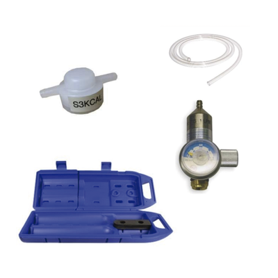 Kit De Calibración Para Gases Combustibles Para Transmisor Sensepoint XCD — HONEYWELL ANALYTICS · SKU XCDCOMBKIT