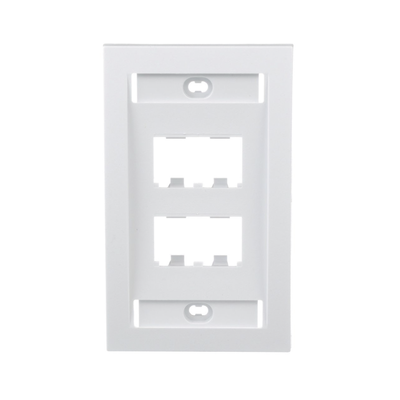 Placa de Pared Vertical Ejecutiva, Salida Para 4 Puertos Mini-Com, Con Espacios Para Etiquetas, Color Blanco — PANDUIT · SKU CFPE4WHY