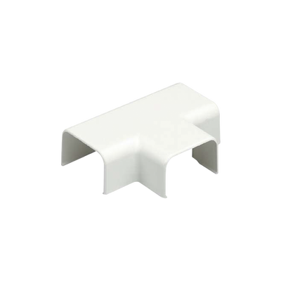 Conexión en "T", para uso con canaleta LD5, material ABS, Color Blanco Mate — PANDUIT · SKU TF5IW-E