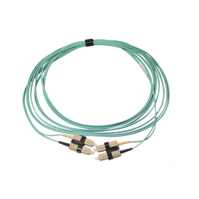 Jumper de Fibra Óptica Multimodo 50/125 OM3 XGLO, SC-SC Duplex, OFNR, Color Aqua, 5 Metros (16.40 Pies) — SIEMON · SKU FJ2-SCSC5L-05AQ