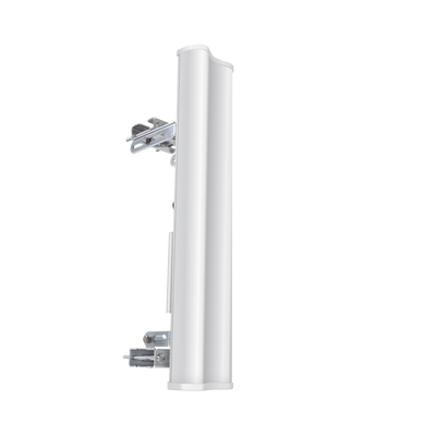 Antena sectorial para radio estaciones base airMAX de 90 grados de cobertura horizontal, 2 GHz (2.3-2.7 GHz) de 16 dBi — UBIQUITI · SKU AM-2G16-90