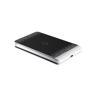 Enrolador USB de Tarjetas para iVMS-4200 / Facilita el Alta de Tarjetas al Software / Soporta Tarjetas MIFARE y Proximidad EM / Conexión USB — HIKVISION · SKU DS-K1F100-D8E