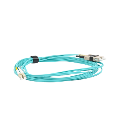 Jumper de Fibra Óptica Multimodo 50/125 XGLO OM3, LC-SC Duplex, OFNR, Color Aqua, 5 Metros (16.40 Pies)