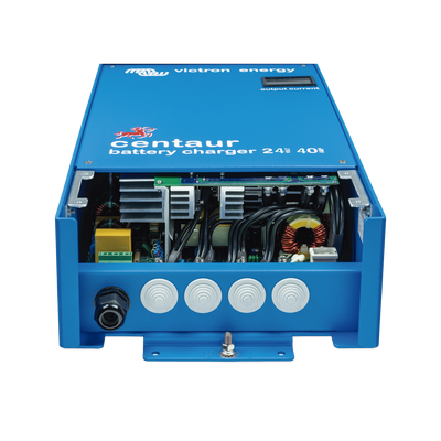 Centaur 24/40 / Cargador de Baterías 24V, 40A / Para Ambientes Marinos y Terrestres. / Bancos de 160 a 400 Ah