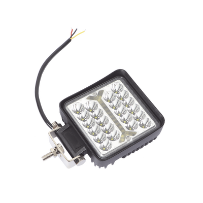 Luz de Trabajo de 40 LED, 5600 Lúmenes, 66 Watts, 10-30 Vcc, IP67