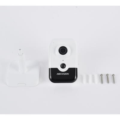 Cubo IP 4 Megapixel / Serie PRO / Lente 2.8 mm / 10 mts IR EXIR / PoE / Sensor PIR / H.265+ / Interior / Audio de Dos Vías / PoE / MicroSD / ONVIF / ACUSEEK