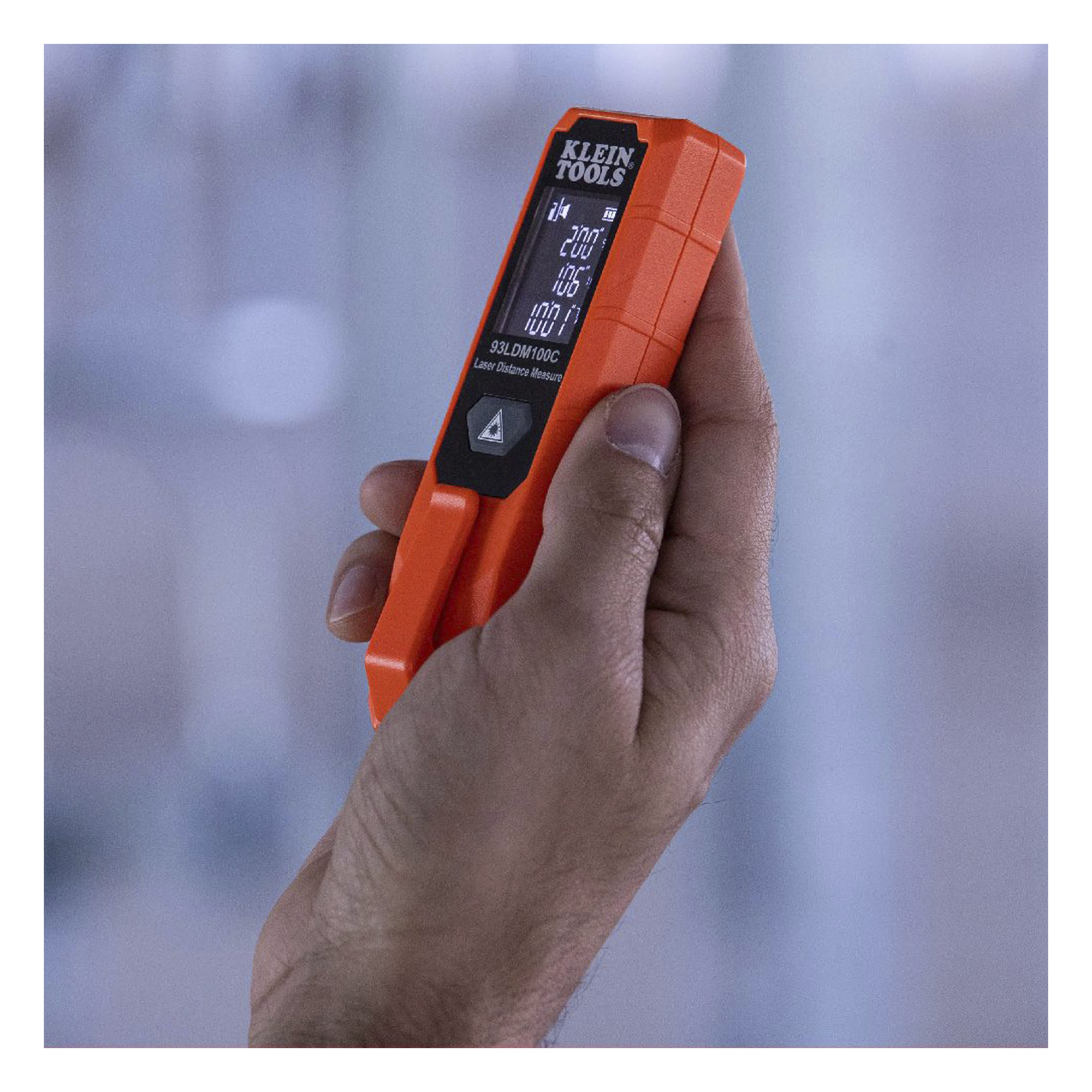 Medidor Compacto Láser de Distancias. Rango: 5.1 cm a 30.5 m / Opción cm o pulg. o Combinado / Clip para Bolsillo.
