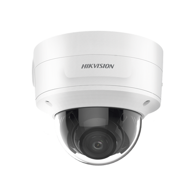 Domo IP 8 Megapixel (4K) / Lente Mot. 2.7 a 13.5 mm / 40 mts IR EXIR / Exterior IP66 / IK10 / DARKFIGHTER / Audio y Alarma I/O / PoE+ / ONVIF / Micro SD / 4 Analíticos: AcuSense, Deteccion Facial, Conteo de Personas por Cruce y Zona