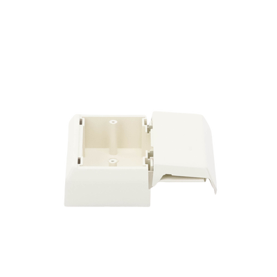 Caja Superficial Con Bisagras de Instalación a Presión, Para Canaletas T45, Material PVC Rígido, Color Blanco Mate
