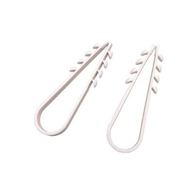 Bolsa con 100 clips sujetadores de plástico para cables de 11 a 19 mm. Ideales para instalaciones en pared, brindan sujeción firme y segura. — LINKEDPRO · SKU LPHOLD18