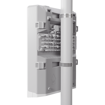 (netPower 16P) Switch administrable Sistema Operativo Dual, 16 puertos c/PoE, 2 puertos 10G SFP+ para Exterior