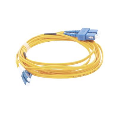 Jumper de Fibra Óptica Monomodo 9/125 LC/UPC-SC/UPC, PVC, 2.0 mm, Dúplex, Amarillo, 3 Metros (9.84 Pies)