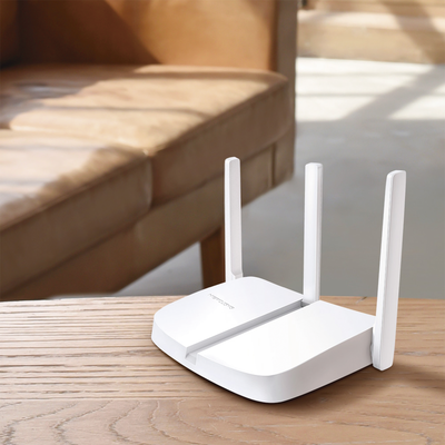 Router Inalámbrico N / 2.4 GHz de 300 Mbps / 1 Puerto WAN 10/100 Mbps / 3 puertos LAN 10/100 Mbps / 3 antenas de 5 dBi / Compatible con IPTV e IPV6