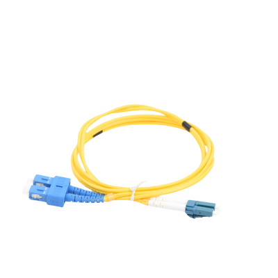 Jumper de Fibra Óptica Monomodo LC/SC Duplex de 1 Metro (3.28 Pies)