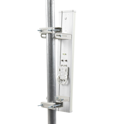 Antena sectorial para radio estaciones base airMAX de 90 grados de cobertura horizontal, 5 GHz (5.15-5.85 GHz) de 20 dBi