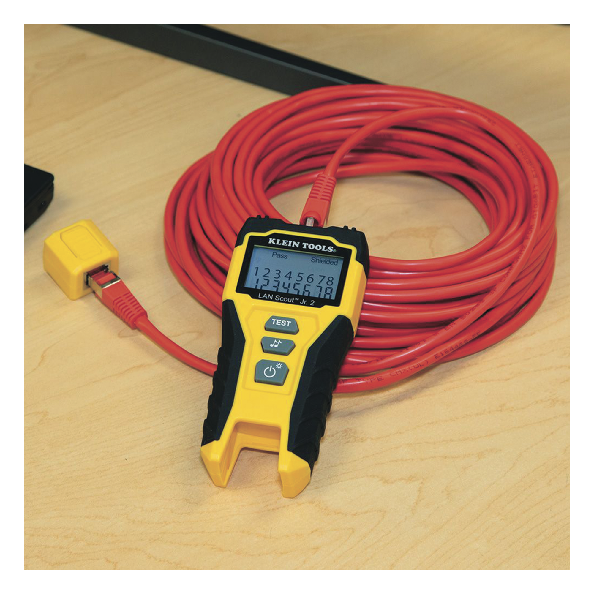Tester de Cable LAN Scout™ Jr. 2/ Para: Prueba aprobada/ Error de Cableado/ Falla de Circuito Abierto o Cortocircuito/ Par Dividido/ Blindaje.