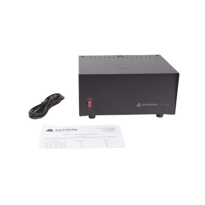 Fuente de Poder Lineal / 13.8 Vcc 35 A / Regulación Electrónica / Disipador Térmico / Voltaje Universal / Alta Potencia