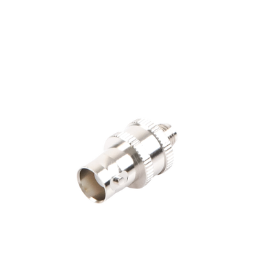 Adaptador en Línea de Conector BNC Hembra a SMA Hembra / Radios Portátil Kenwood, Uniden, Níquel/ Oro/ Teflón.