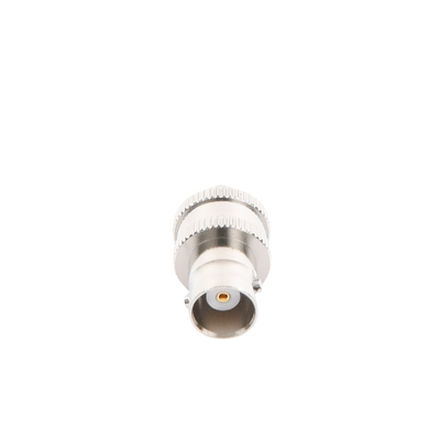 Adaptador en Línea de Conector BNC Hembra a SMA Hembra / Radios Portátil Kenwood, Uniden, Níquel/ Oro/ Teflón.