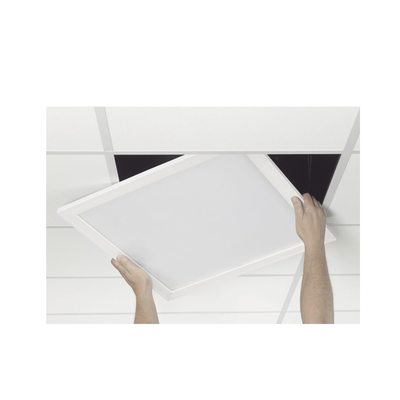 Panel LED / Luz Blanca 6 500 K / Empotrado o Suspendido / 59.5 x 59.5 cm / 40 W / 127 Vca~60Hz / Vida Útil de 50,000 horas / Ángulo de Luz de 140°