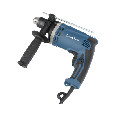 Taladro Rotomartillo de 710W ,110 Vca con broquero de 1/2 pulgada.