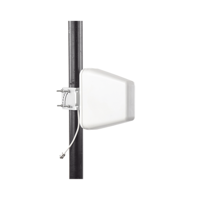 Antena Direccional de Banda Ancha de Alto Desempeño, 698-960 MHz / 1695-2700 MHz, conector N hembra. 50 Ohm de impedancia.