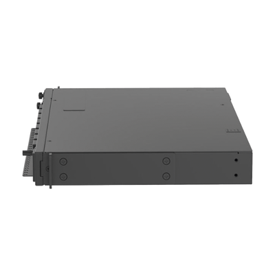 PDU Monitoreable (MI) para Distribución de Energía, Enchufe de Entrada NEMA 5-15P, Con 8 Salidas 5-20R, Horizontal 19in, 120 Vca, 15 Amp, 1UR