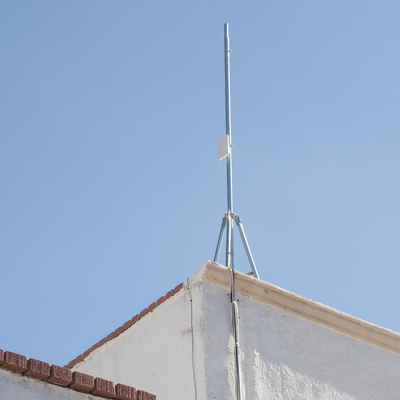 Kit de Montaje de Tripie con Mástil de 3 metros Ideal para instalar Antenas, Radios, Cámaras, etc...