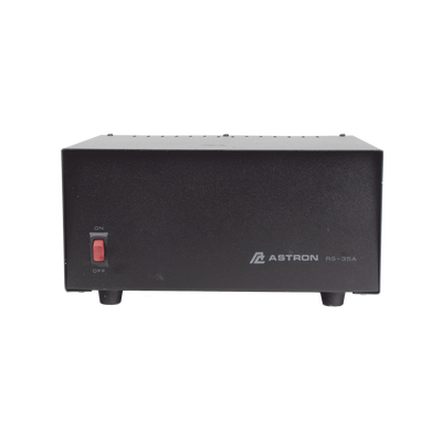 Fuente de Poder Lineal / 13.8 Vcc 35 A / Regulación Electrónica / Disipador Térmico / Voltaje Universal / Alta Potencia