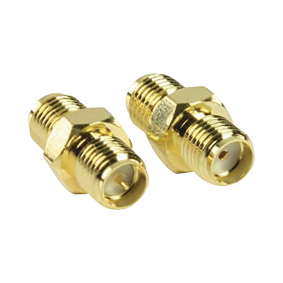 Adaptador en Línea de Conector SMA Hembra Inverso a SMA Hembra, Oro/ Oro/ Teflón, — EPCOM TITANIUM · SKU TT-COU-SMA-RPF-SF