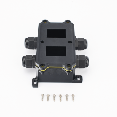 Caja de Plástico ABS/PA66 para Interruptores AccessPRO / Compatible con los Interruptores APB-0 Series / IP65 / 4 Puertos de Conexión