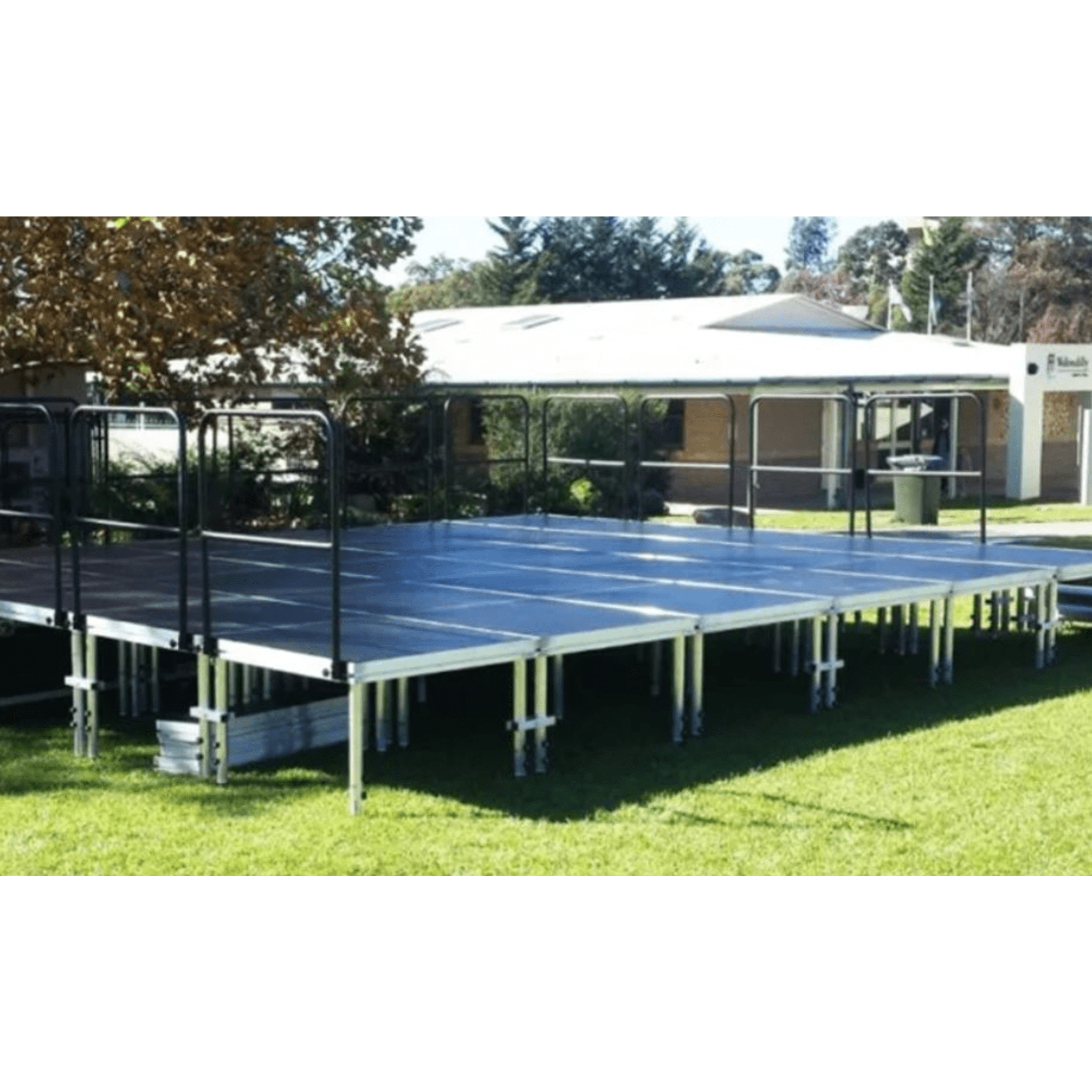 Tarima modular para escenario | 2 metros x 1 metro | aluminio