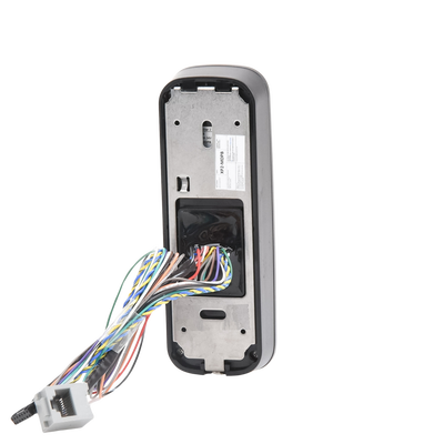 Controlador de una puerta de uso en exterior, Con lector de Tarjetas Multitecnolgia, NFC y Bluetooth