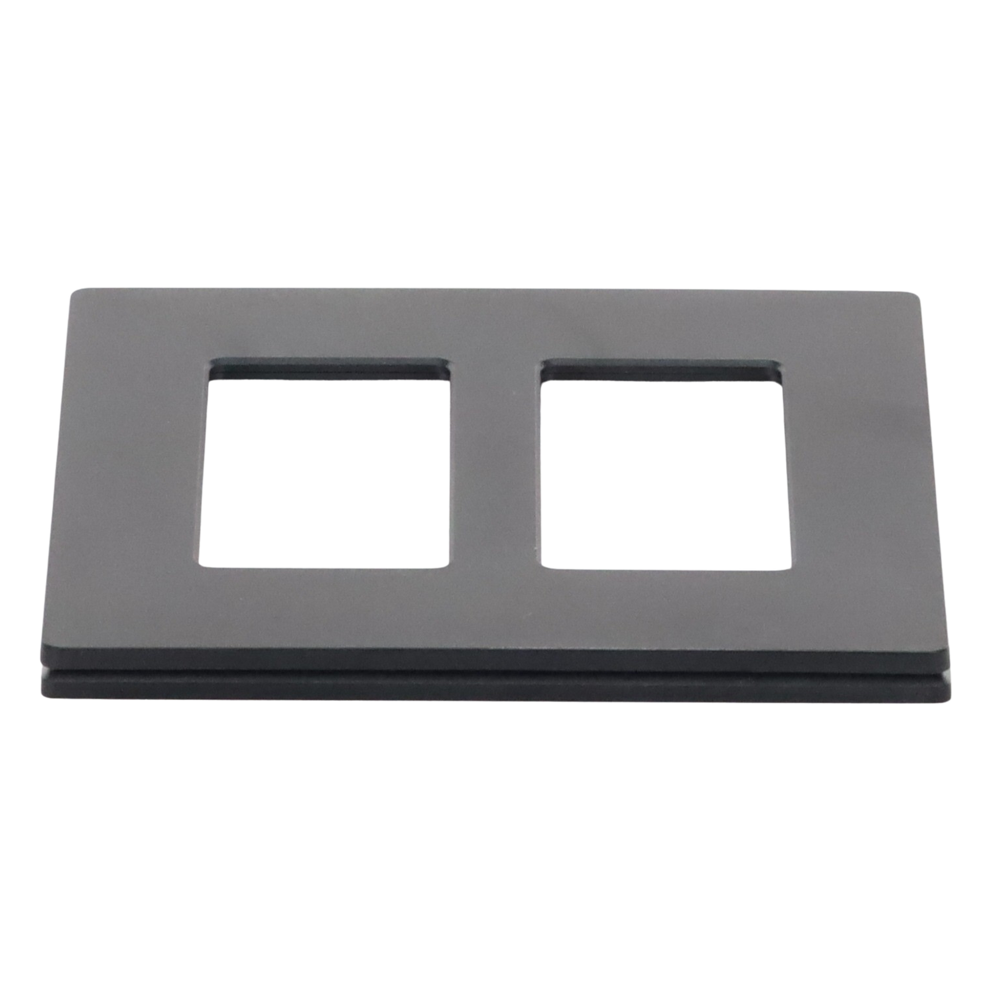 Placa de pared de 2 espacios sin tornillos visibles, acabado satinado en color Midnight, para atenuadores y controles Lutron Maestro, Diva, Skylark y Pico — LUTRON ELECTRONICS · SKU SC2MN