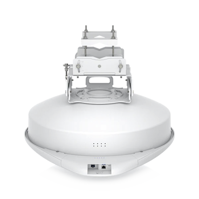 airFiber 60 XG Radio PtP 60 GHz (57–66 GHz) con Radio de Respaldo de 5 GHz, Para una Distancia de Hasta 4 km con Soporte SFP+