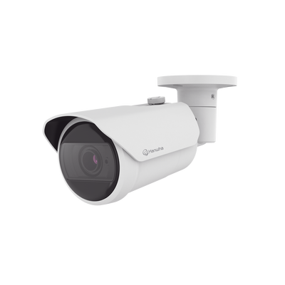 Cámara IP Tipo Bala Antivandálica 5 Megapíxel / Lente Varifocal 3.2 - 10mm / IR 30M / WDR 120db / IP66 / H.265 & WiseStream / Inteligencia Artificial Deteccion de Personas y vehiculos — HANWHA VISION · SKU QNO-C8083R