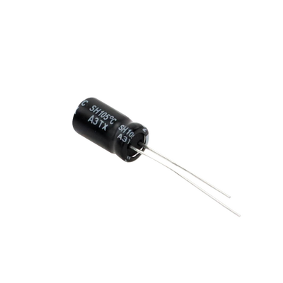 Capacitor Electrolítico en Aluminio, Radial de 220 µFd, 16 Vcc, 105 °C, 6.3 x 11 mm.