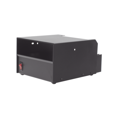 Fuente de poder lineal regulada / 13.8 VCC / 7 A continua, 11 A máx / 115 VCA / 6.35 kg / 6.97 x 4.72 x 9.76 in