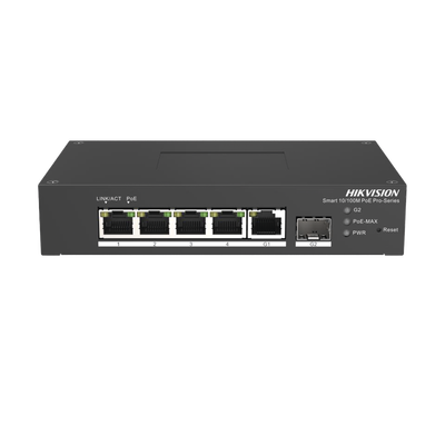 Switch PoE+ Industrial de Escritorio / Administrable / 4 Puertos 10/100 Mbps PoE+ / 1 Puerto 1000 Mbps Uplink / 1 Puertos SFP / Configuración Nube Hik-PartnerPro / Modo Extendido hasta 300 Metros / 60 Watts — HIKVISION · SKU DS-3T1306P-SI/HS