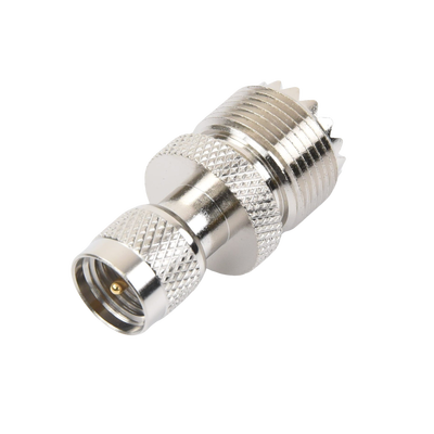 Adaptador en Línea de Conector Mini UHF Macho a UHF Hembra (SO-239), Níquel/ Oro/ Teflón.