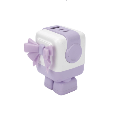 Cargador RobotGaN de 65W Serie UNO | 3 Puertos de Carga Rápida | 2 USB-C | 1 USB-A | PD 3.0 | QC 4.0 | Carga Inteligente | Tecnología GaN II | Zapato Magnético Extraíble | Carcasa Ignífuga | Pantalla LED