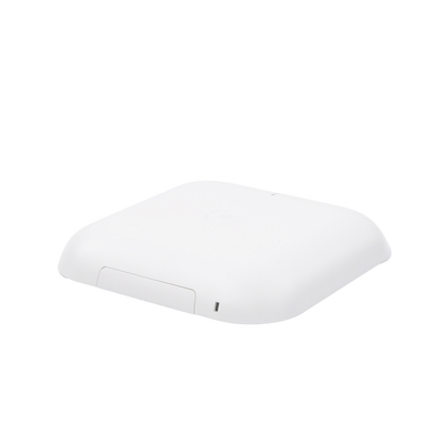 Punto de Acceso Empresarial XV3-8 Wi-Fi 6 para Interior / 5 Radios inteligentes / 1,024 Clientes concurrentes / Gestión gratuita en la Nube desde cnMaestro.