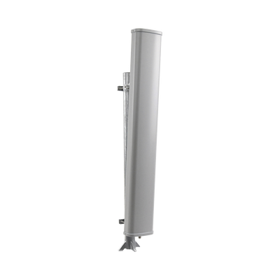 Antena Sectorial de 65° / Gracias a su Excelente Diseño Logra Cubrir desde 1710 a 2180 MHz / Soporta Llamadas y Tecnologías 2G, 3G y 4G / 18 dBi de Ganancia