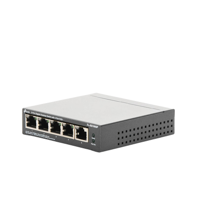 Switch Escritorio No Administrable de 5 puertos 10/100/1000 Mbps / Con 4 puertos PoE 802.3af/at de hasta 65 W / PoE Extendido hasta 250 metros