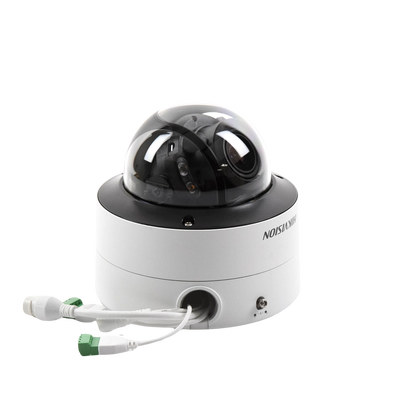 Domo IP 4 Megapixel / Imagen a Color 24/7 / Lente 3.6 - 9 mm / Luz Blanca 40 mts / WDR 130 dB / Exterior IP67 / IK10 / Captura Facial / ACUSENSE / MicroSD / ACUSEARCH