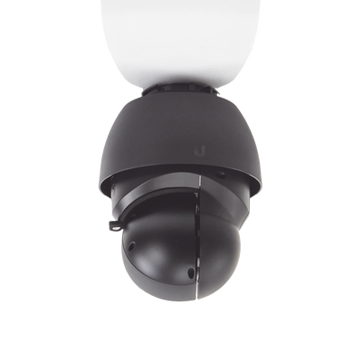 UniFi Protect G4 PTZ cámara de giro, inclinación y zoom de alto rendimiento con transmisión de video 4K, 24 FPS, zoom óptico 22x y visión nocturna LED IR adaptativa.