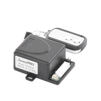 Receptor con 2 Relevadores y Control Remoto hasta 50 metros.