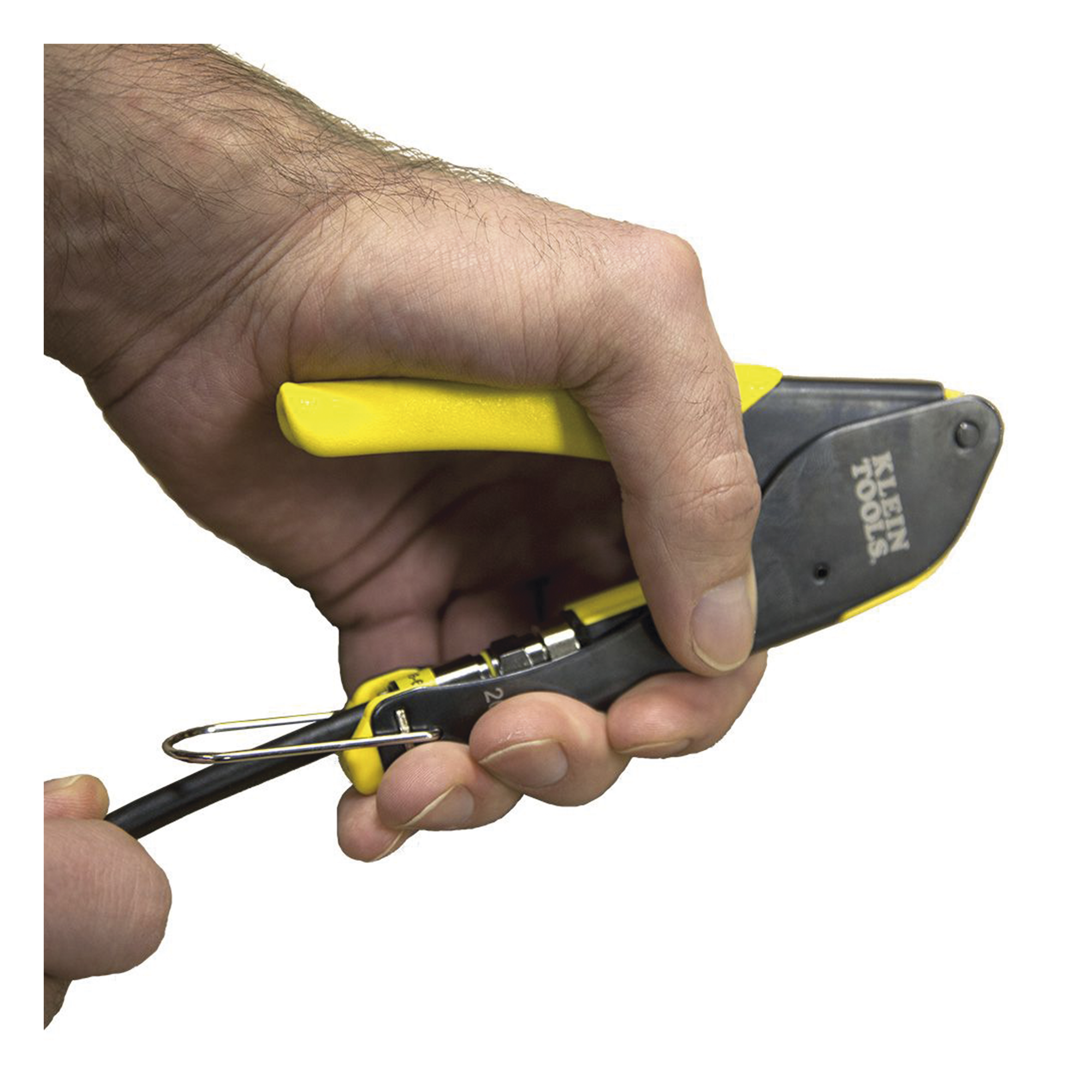 Pinza para Instalación de Conector F de Compresión con Cables RG59, RG6/6Q